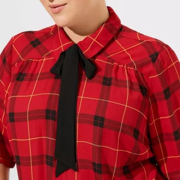 Torrid limited edition Betsey Johnson red plaid blouse - Picture 9 of 9